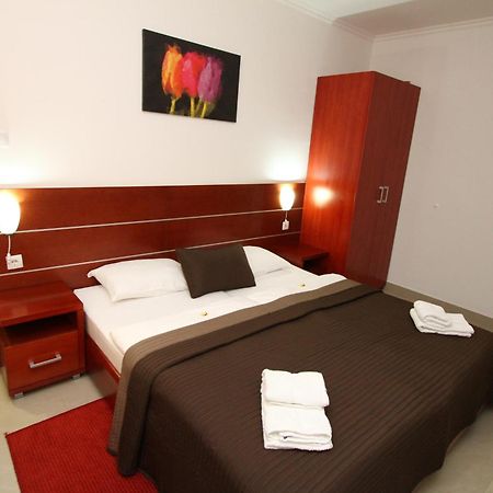 Guesthouse Villa Inn Subotica Zewnętrze zdjęcie