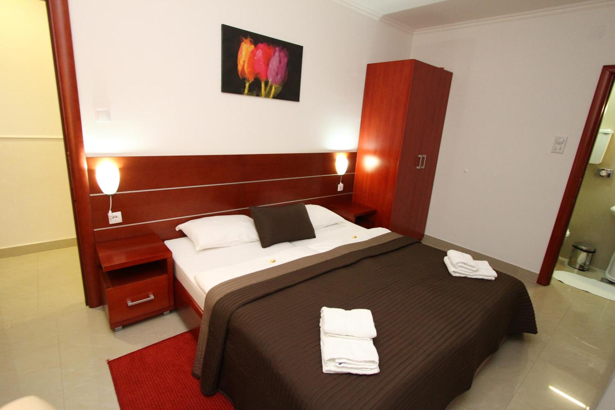 Guesthouse Villa Inn Subotica Zewnętrze zdjęcie