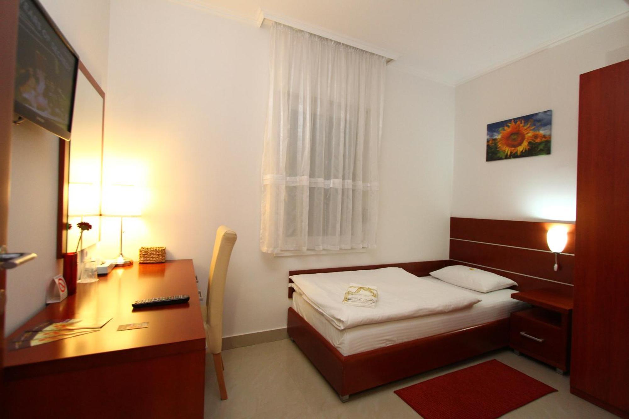 Guesthouse Villa Inn Subotica Zewnętrze zdjęcie