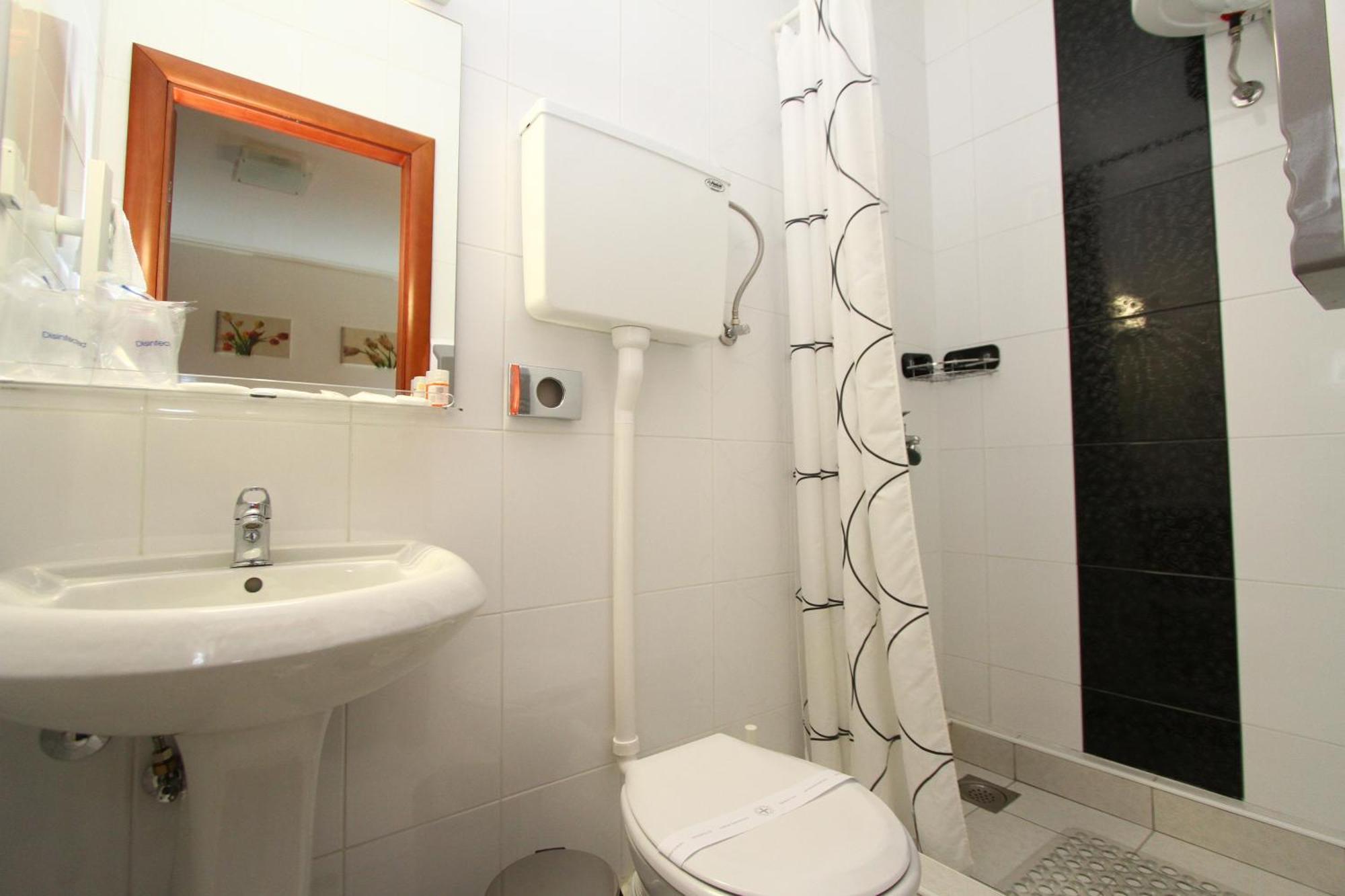 Guesthouse Villa Inn Subotica Zewnętrze zdjęcie
