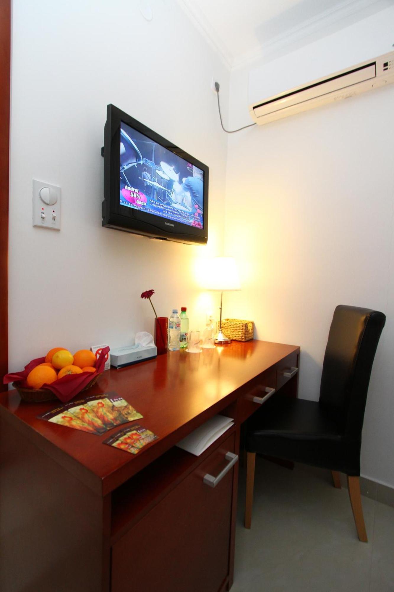 Guesthouse Villa Inn Subotica Zewnętrze zdjęcie