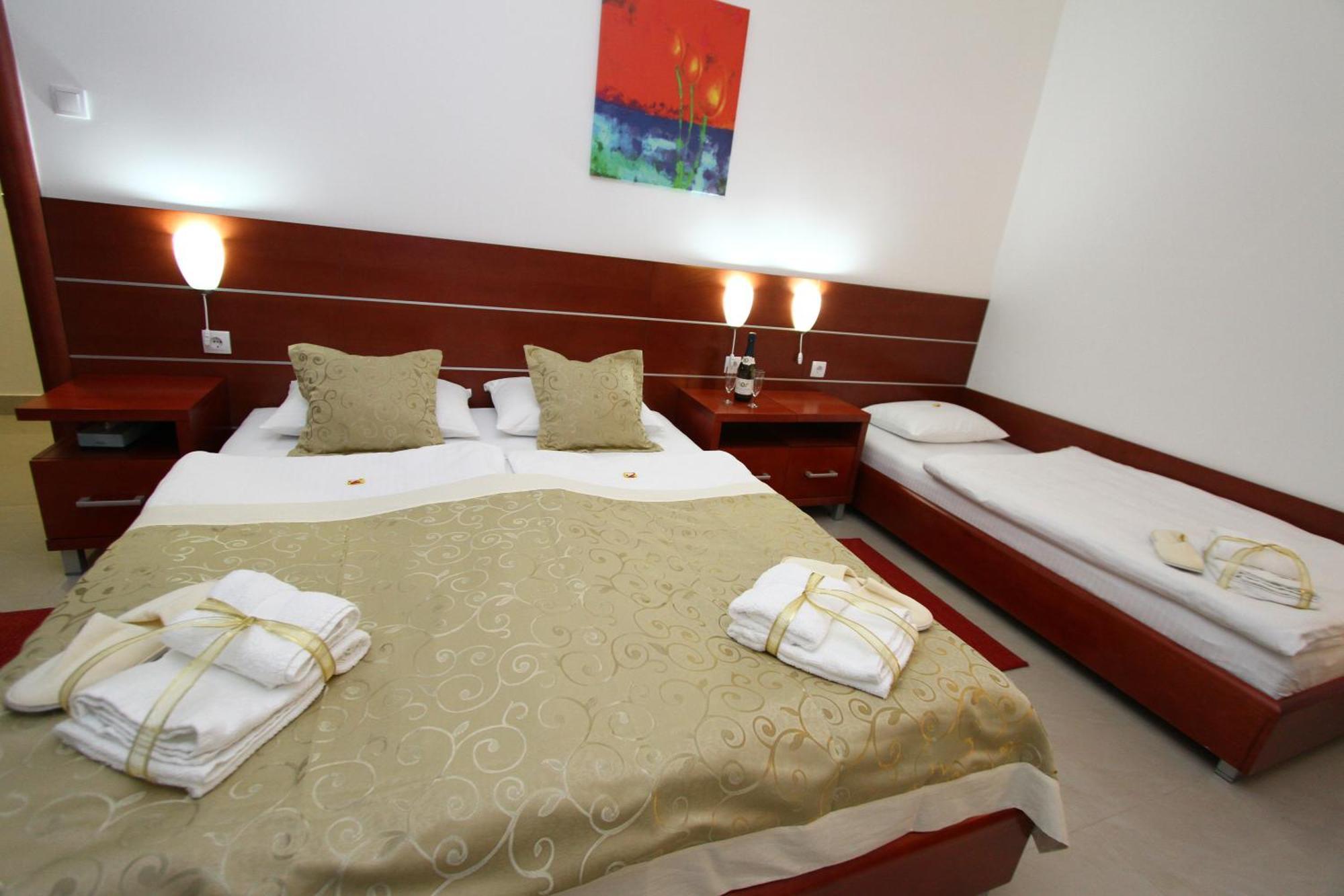 Guesthouse Villa Inn Subotica Zewnętrze zdjęcie